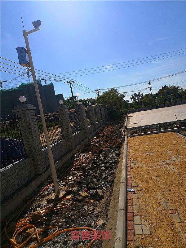 椰海大道高铁办公楼停车广场砖铺贴项目施工